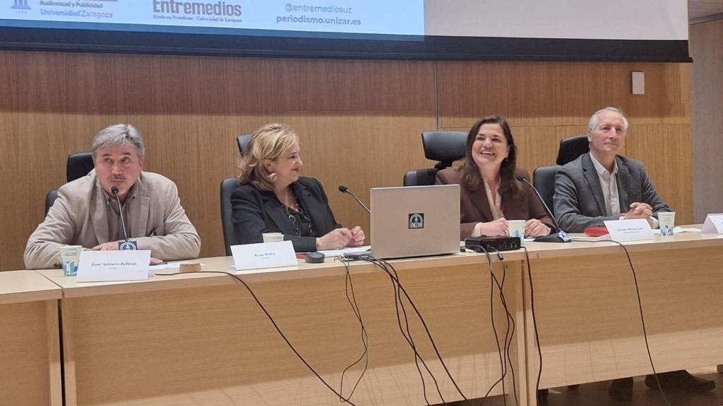 Acto del décimo aniversario de ‘Entremedios’