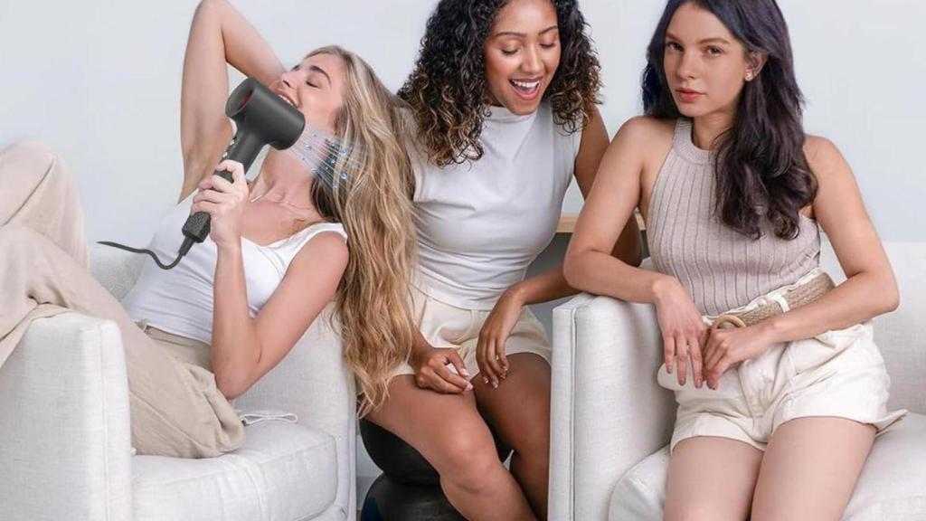 El secador de pelo que arrasa entre los profesionales: potente, iónico y rebajado a menos de 60€