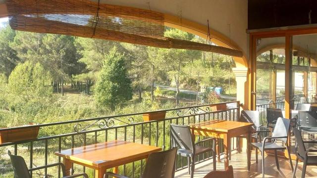La terraza del restaurante Foc i Brasa de Vall d'Ebo.