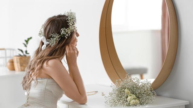 Una novia se prepara para el día de su boda