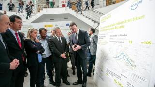 Centro Nacional del Hidrógeno de Puertollano (Ciudad Real) ha acogido este viernes al acto de lanzamiento del Plan Conceptual de Participación Pública (PCPP) de la red de hidrógeno.