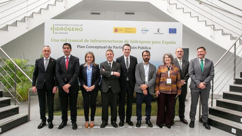 Foto institucional del acto.