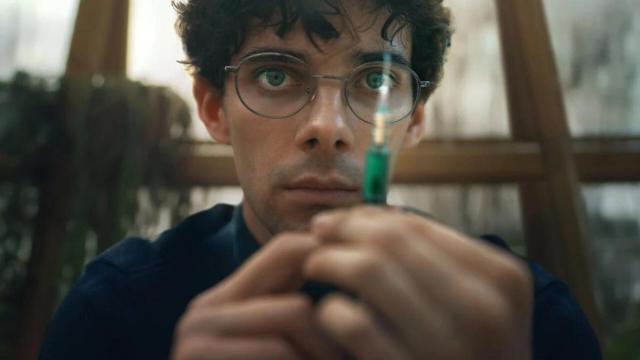 Álvaro Rico en 'El jardinero'. Foto: Netflix