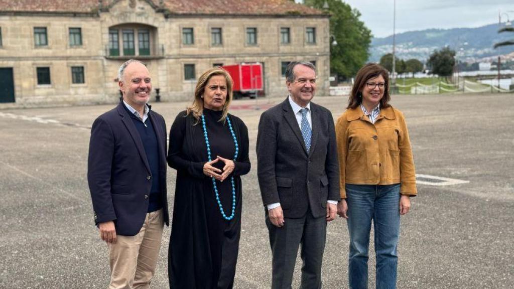 Carmela Silva, Regades, Caballero y María José Caride este viernes en la ETEA