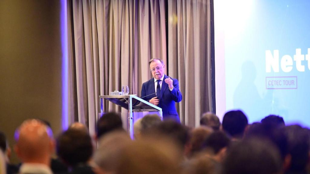 Juan Jesús Vivas, presidente de Ceuta, durante su intervención.