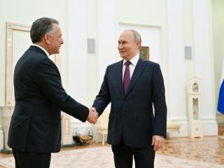 El enviado de Donald Trump, Steve Witkoff, se reunió este viernes en Moscú con el presidente ruso Vladimir Putin.