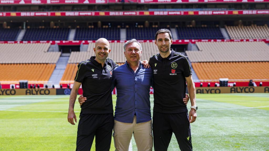 Medina Cantalejo junto con González Fuertes y De Burgos Bengoetxea.