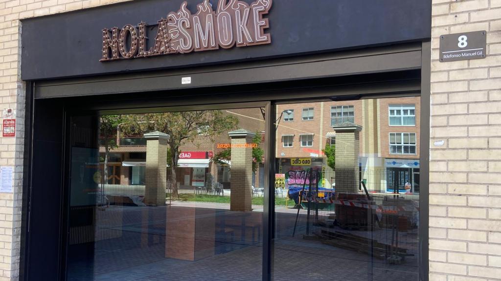 Fachada del nuevo local.