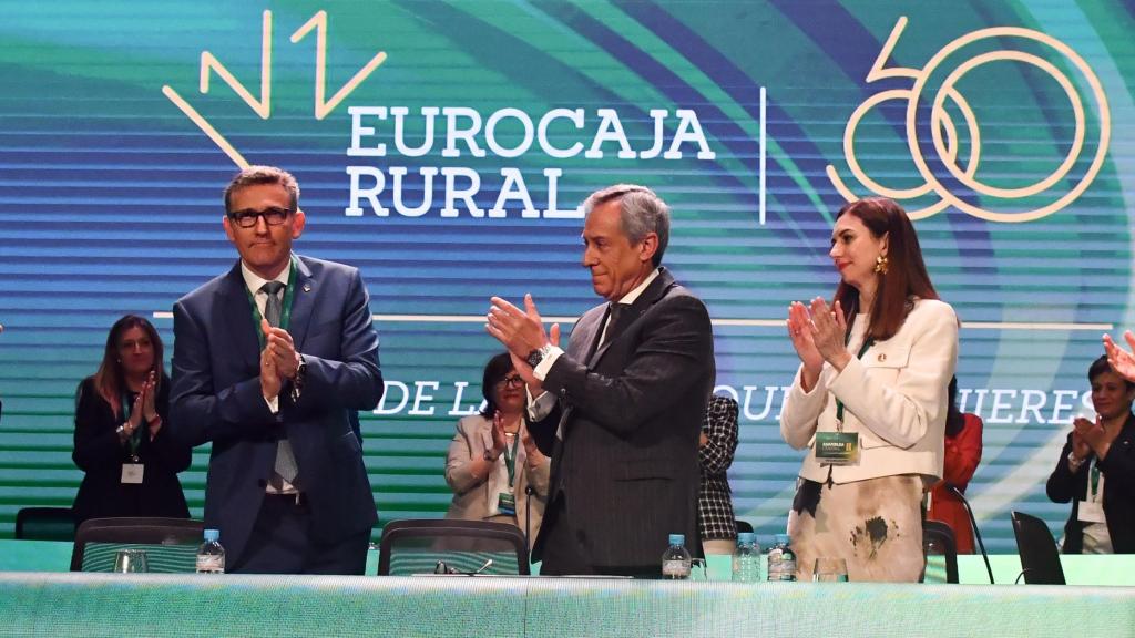 Consejo rector de Eurocaja Rural durante la Asamblea general ordinaria de la entidad celebrada este viernes en Toledo.