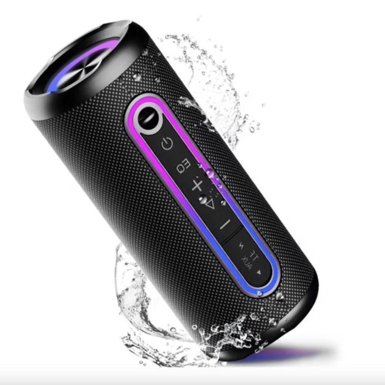 Esta bocina cuenta con decenas de reseñas positivas.