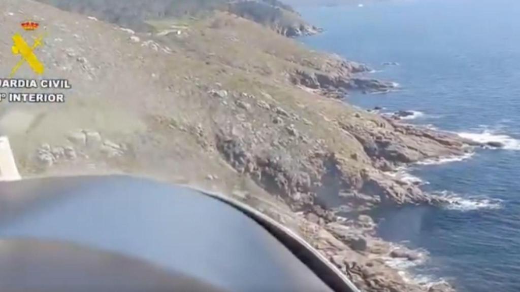 Operativo de búsqueda en Fisterra del vecino de Frades desaparecido.