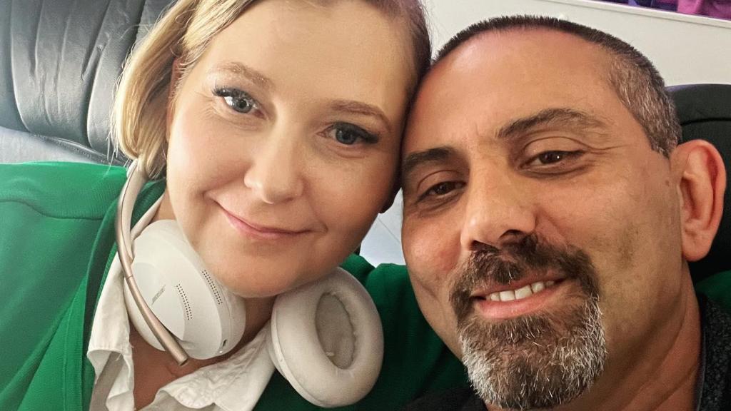 Virginia Giuffre y su exmarido.