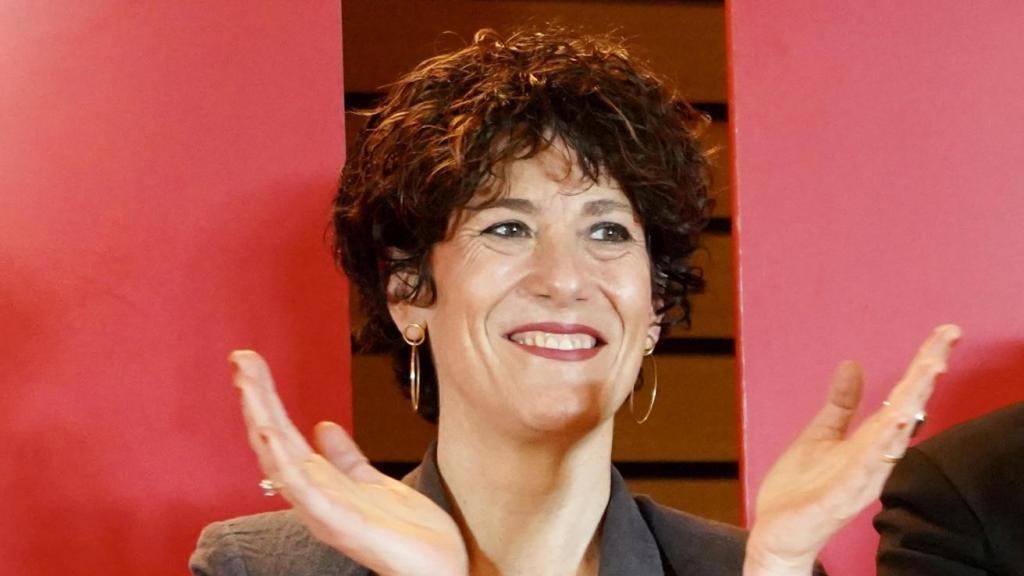 La ministra de Inclusión, Seguridad Social y Migraciones, Elma Saiz; el secretario general PSOE de Valladolid y ministro de Transportes y Movilidad Sostenible, Óscar Puente; la ministra de Igualdad, Ana Redondo, y el secretario general PSCyL, Carlos Martínez