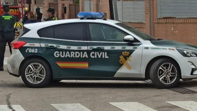 Un guardia civil en una localidad de Toledo. Fotografía de recurso.