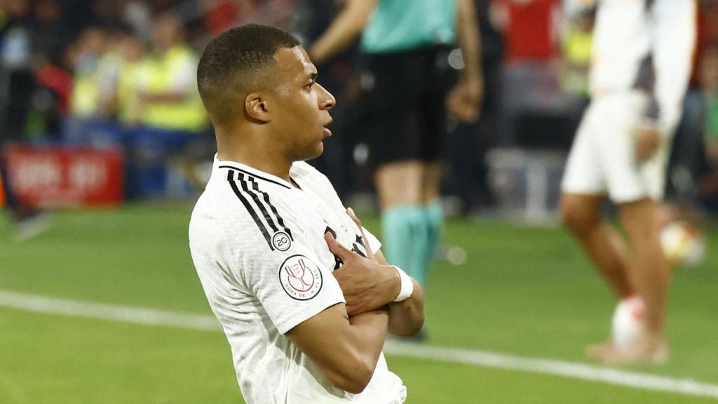 Mbappé celebra el gol ante el Barça en la final de la Copa del Rey.