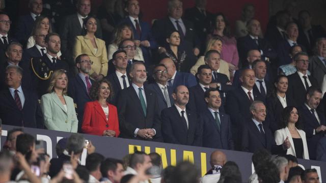 Palco de autoridades en la final de la Copa del Rey, este sábado en Sevilla.