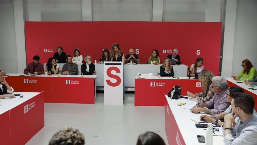 El partido Movimiento Sumar, al que pertenece Yolanda Díaz, celebra la primera reunión del Grupo Coordinador elegido en su reciente asamblea con el objetivo de designar a los miembros de la nueva ejecutiva, todo ello en un momento de fuertes discrepancias con sus socios de Gobierno del PSOE en materia de defensa.