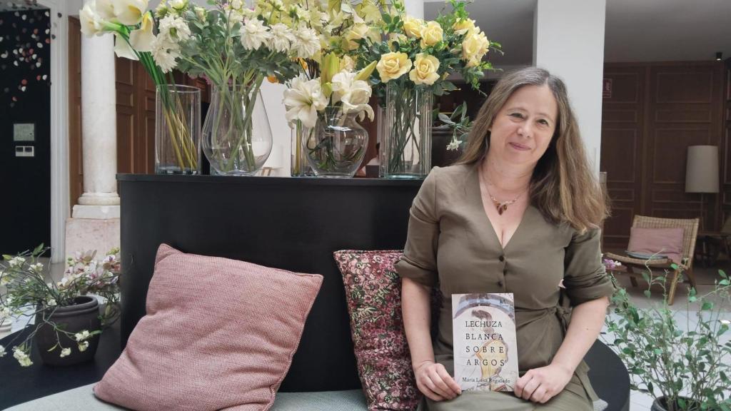 María Luisa Regalado, autora de 'Lechuza blanca sobre Argos': “Reescribir el mito de Clitemnestra era sanar una herida colectiva”