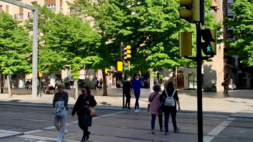 Las calles de Zaragoza regresan poco a poco a la normalidad tras el apagón