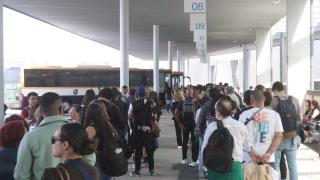 Largas colas en la estación de autobuses de Vigo debido al apagón