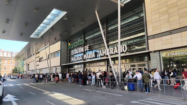 La estación de trenes de Málaga este lunes.