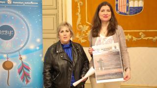 Carmen Guillén, presidenta de ASCBYC, junto a la concejala de Familia e Igualdad de Oportunidades, Miryam Rodríguez,.