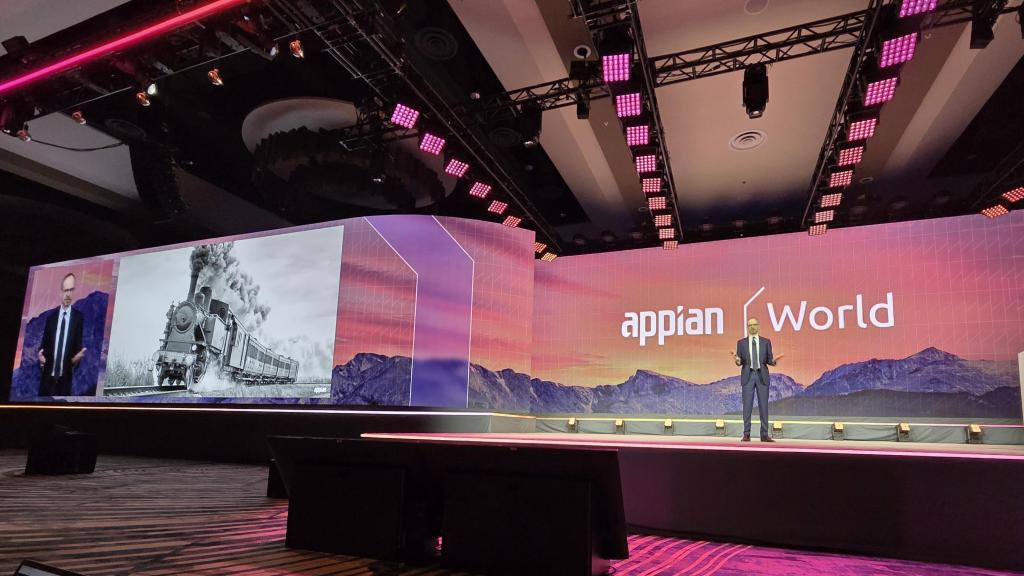 Matt Calkins, cofundador y CEO de Appian, en la conferencia principal del evento Appian World 2025, este 28 de abril en Denver (Colorado).
