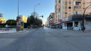 Una calle de Málaga vacía ayer.