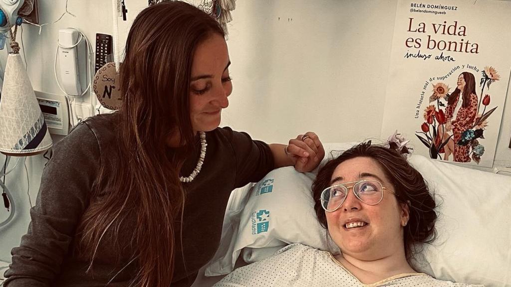 Lucía Pombo junto a su amiga Belén Domínguez en una fotografía de sus redes sociales.