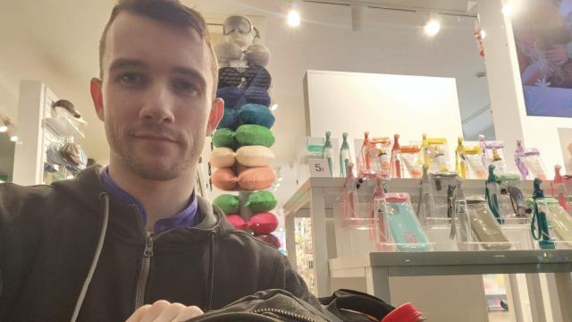 Jamie, en la estación Delicias de Zaragoza.