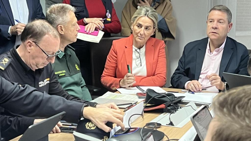 Milagros Tolón en la reunión del CECOPI.