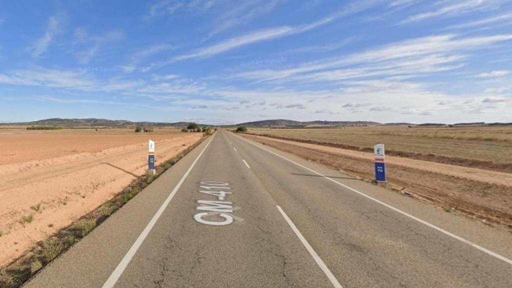 La carretera CM-410, donde ha sido hallado el cadáver. Imagen de Google Maps.