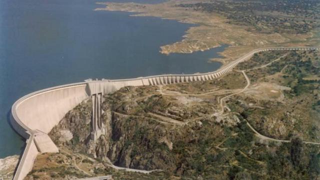 Embalse de Almendra