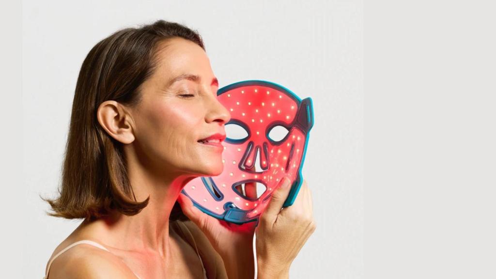 Máscara LED de tecnología de luz roja e infrarroja.