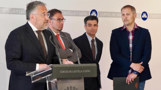 Pollán reivindica a José Jiménez Lozano en una exposición