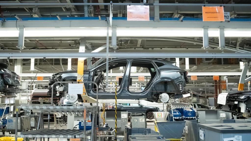 Línea de montaje del Cupra Formentos en la factoría de Martorell