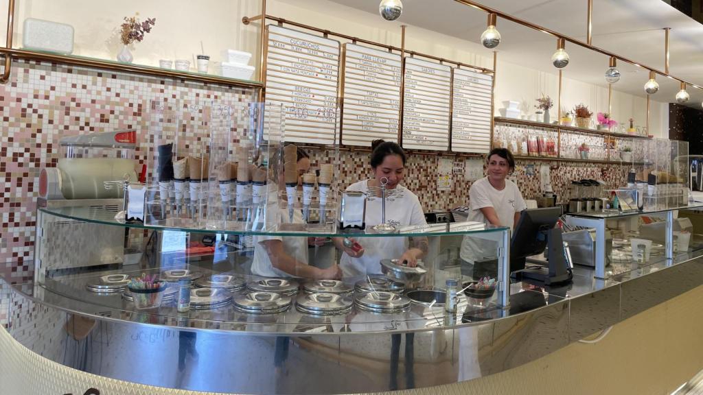 La heladería Colón este martes, después del apagón general.