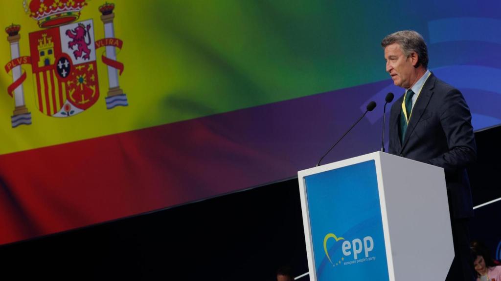 Alberto Núñez Feijóo, presidente del PP, durante su discurso ante el congreso del PPE, este martes en Valencia.