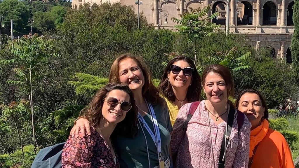 María Velasco viajó a Roma con unas amigas para asistir al entierro del Papa Francisco.