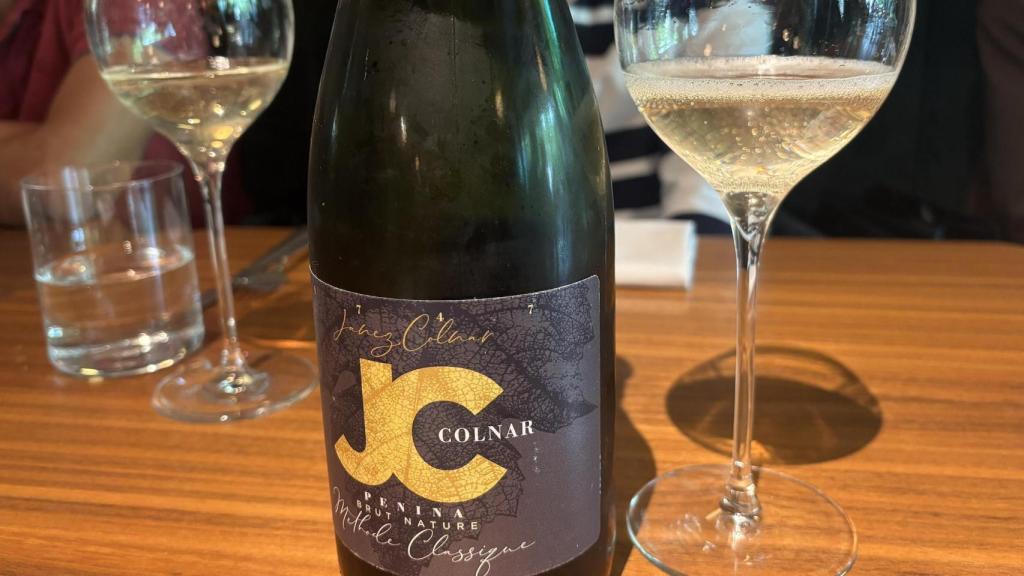 En la carta de JAZ todos los vinos son naturales y producidos en Eslovenia.