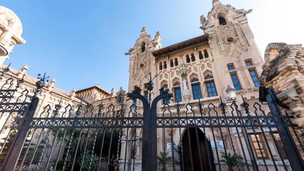 Asilo de los Ancianos Desamparados, en Sueca (Valencia). Turisme CV