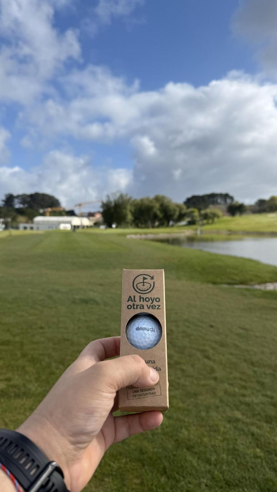 Al hoyo otra vez se presenta en el II Torneo de Golf Quincemil.