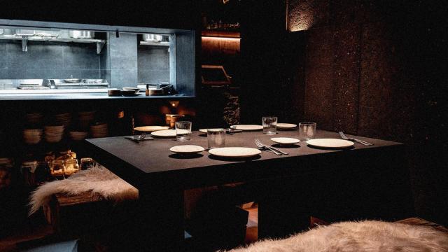 Una de las mesas del restaurante.