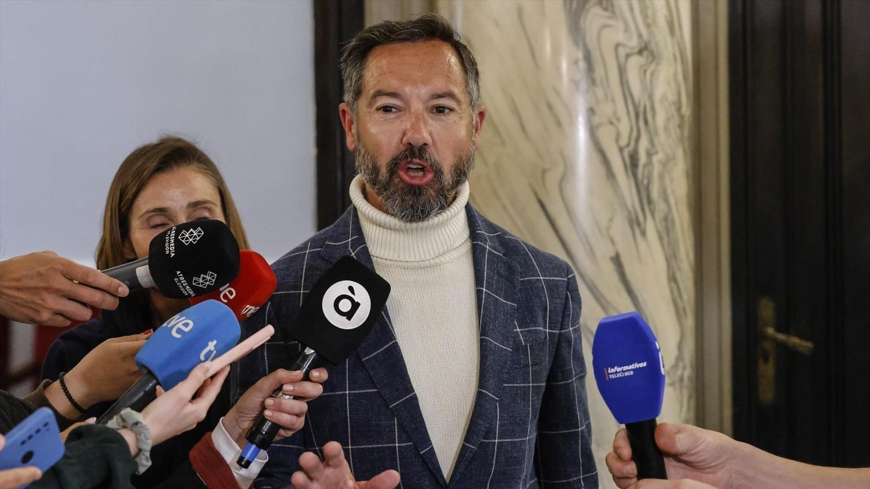 El edil de Vox Juanma Badenas, en el Ayuntamiento de Valencia. Rober Solsona / Europa Press
