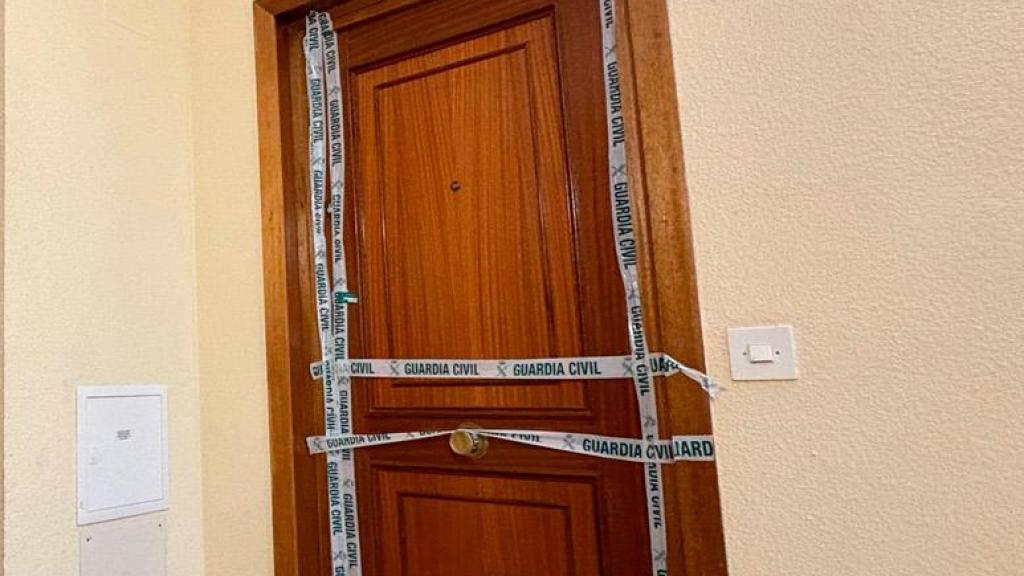 La casa de la Avenida Andalucía, número 47, donde vivía la exprofesora asesinada.