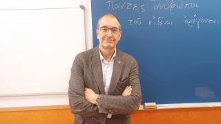 Horacio Silvestre, catedrático de Latín y director del IES San Mateo.