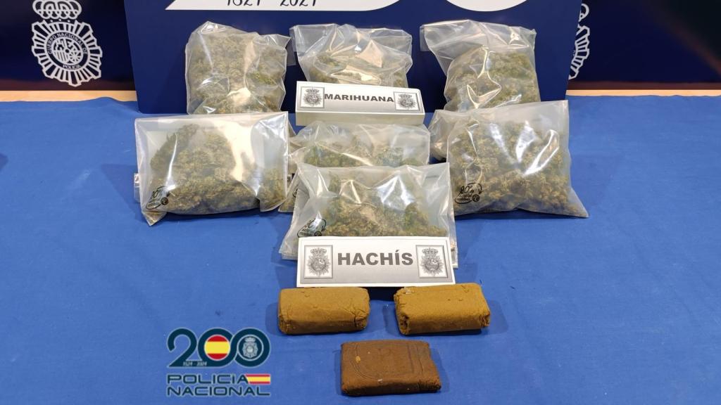 Droga intervenida al detenido en Parquesol