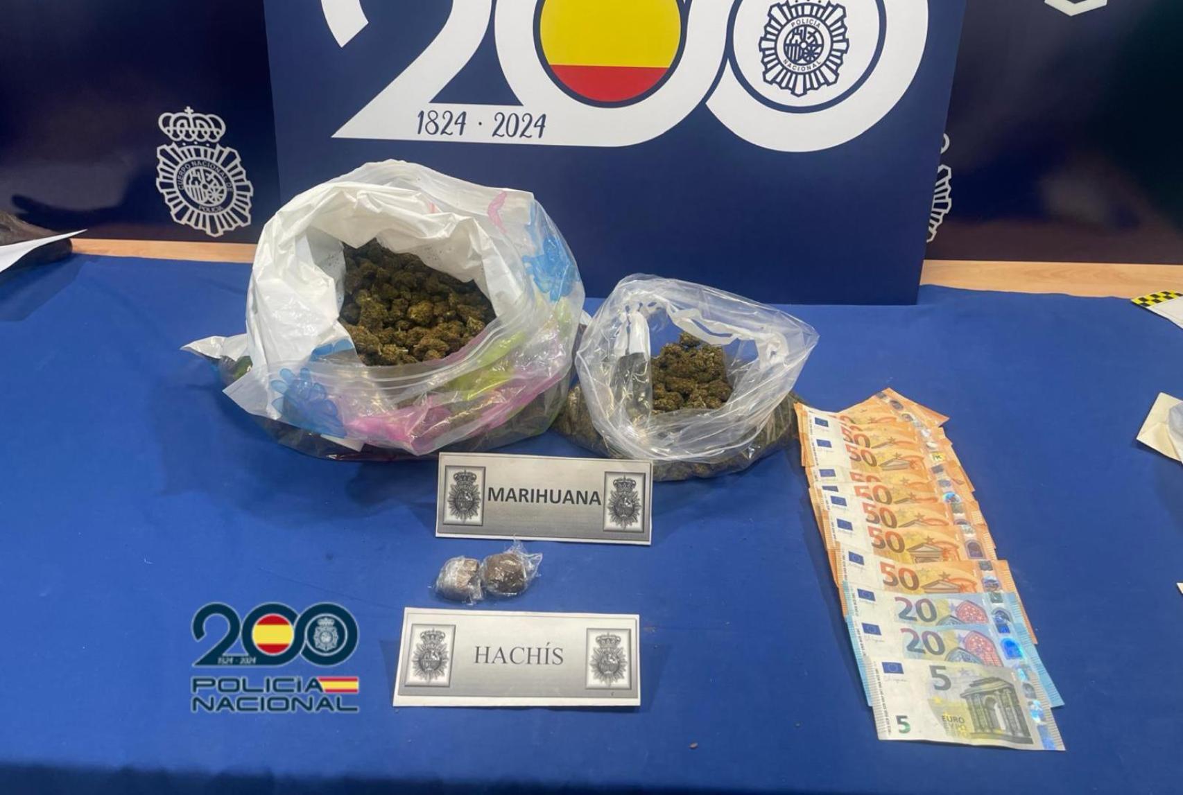 Droga y dinero intervenido al detenido en Parquesol