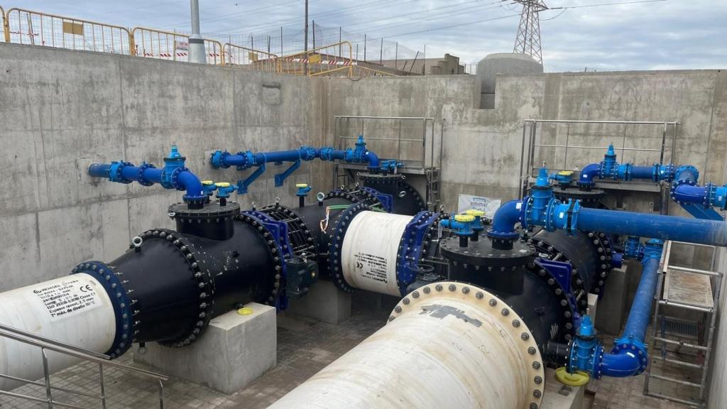 Tuberías de Mislata permiten la interconexión entre la potabilizadora Manises y Picassent. EP