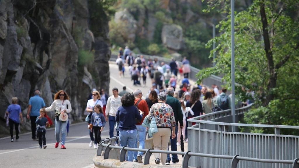 Subida a pie al Valle de Toledo. Foto: Venancio Martín.